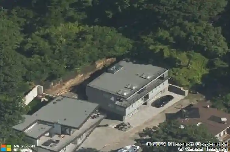 34 shore rd, edgewater,  NJ 07020