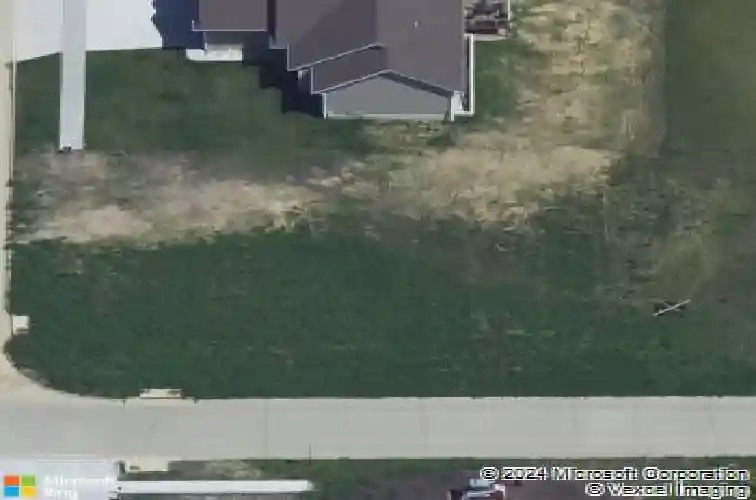 1388 cardinal dr, fairfax,  IA 52228