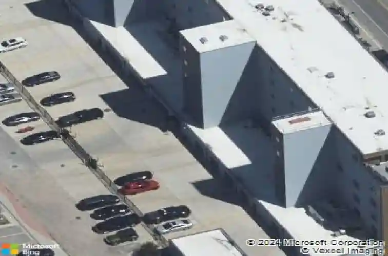 450 1st st sw #406
                                ,Unit Apt 406, cedar rapids,  IA 52404