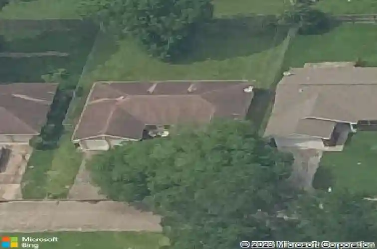 1916 thousand oaks dr, orange,  TX 77632