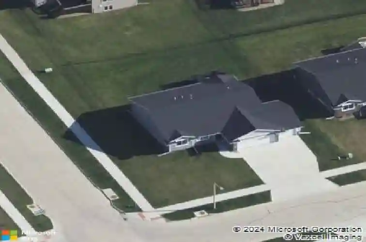 6426 prairie rose cir sw, cedar rapids,  IA 52404