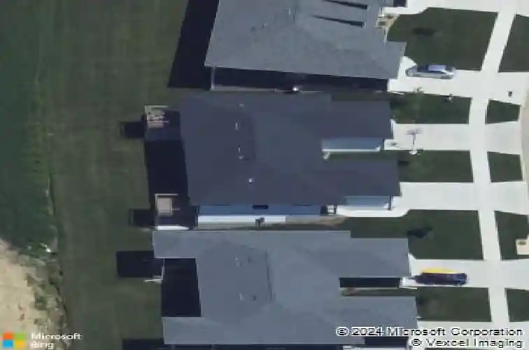 1429 applewood dr, fairfax,  IA 52228