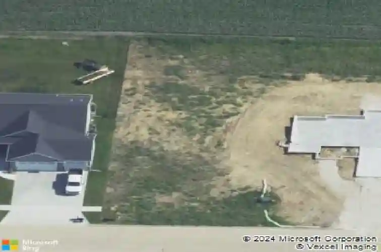 2406 royal oak ridge rd, marion,  IA 52302