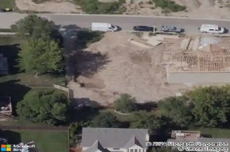 21431 w 47th ter, shawnee,  KS 66218