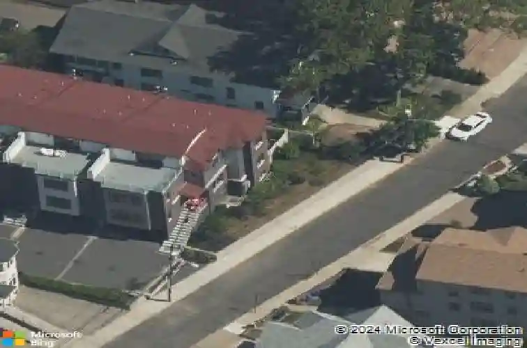 801 edgewood ln #a
                                ,Unit Apt A, fort lee,  NJ 07024