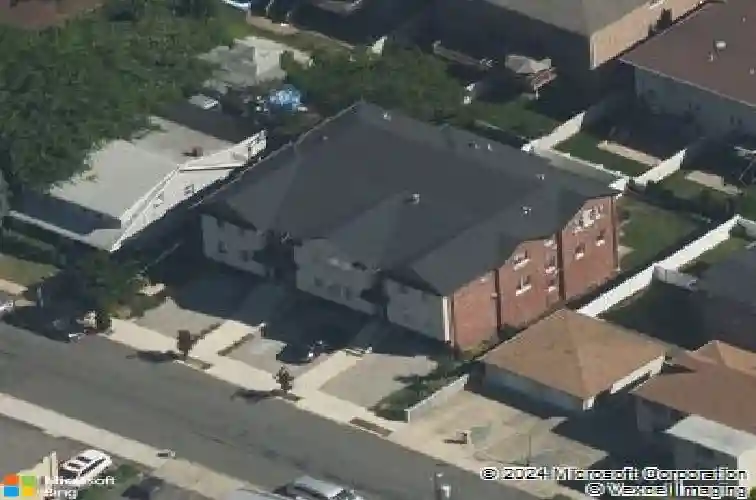 211 lawton ave, cliffside park,  NJ 07010