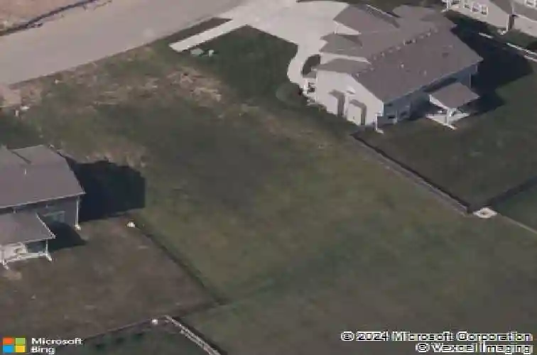 2533 sw old port rd, lees summit,  MO 64082