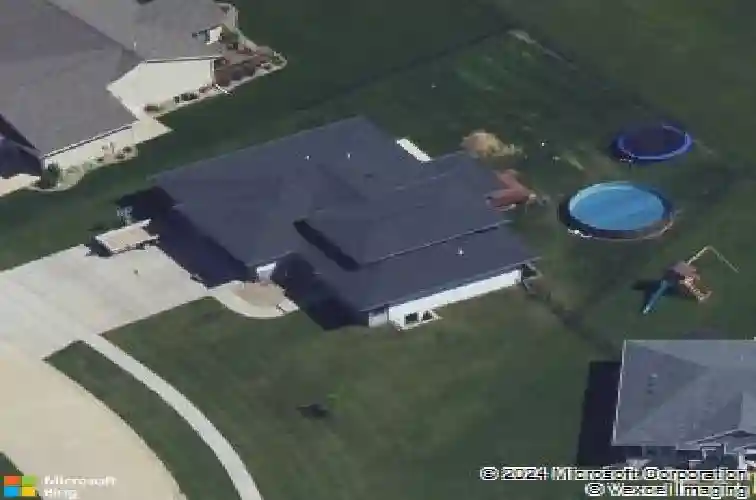 106 sunflower dr, fairfax,  IA 52228