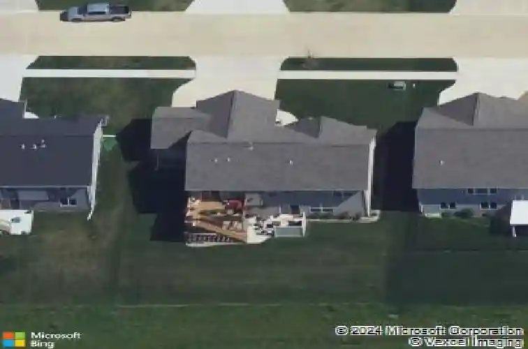 1227 petrus dr ne, cedar rapids,  IA 52402