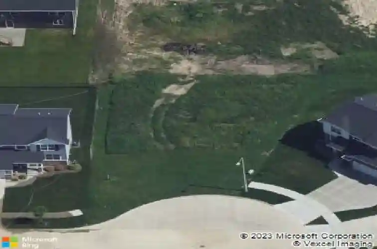 1214 petrus dr ne, cedar rapids,  IA 52402