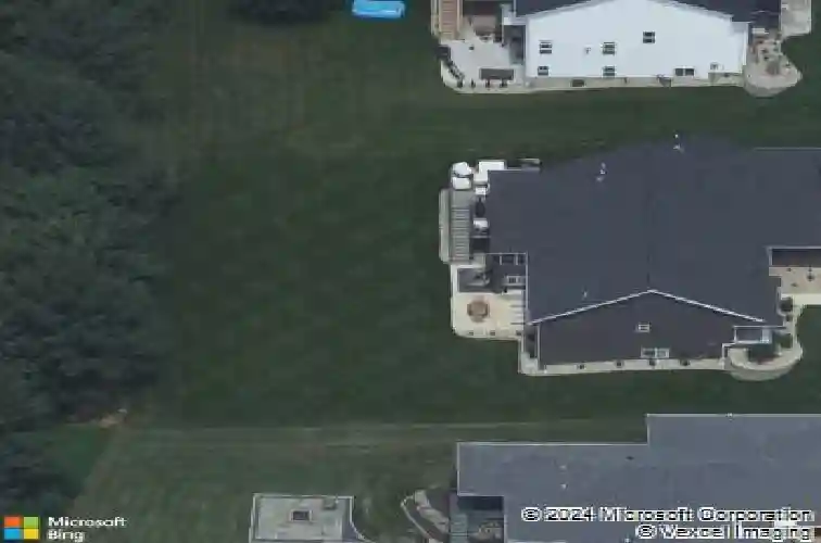 3004 forrest meadow ln, hiawatha,  IA 52233