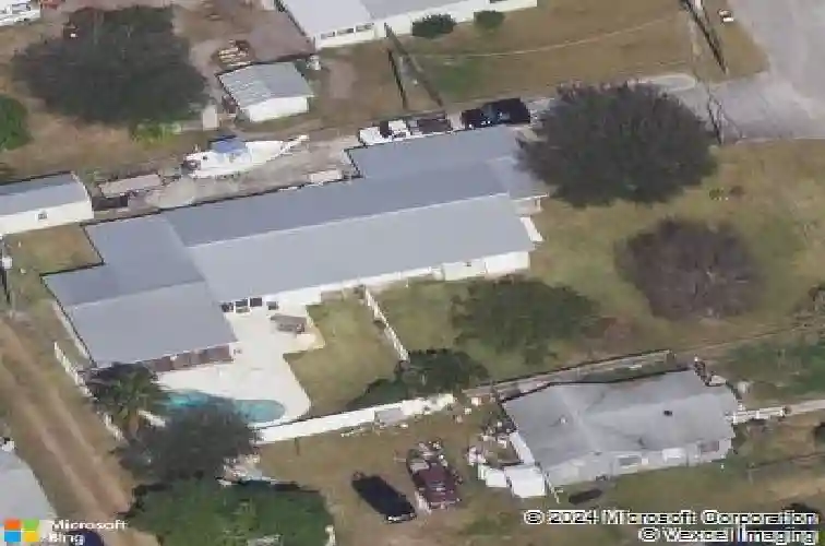 5086 se channel dr, stuart,  FL 34997