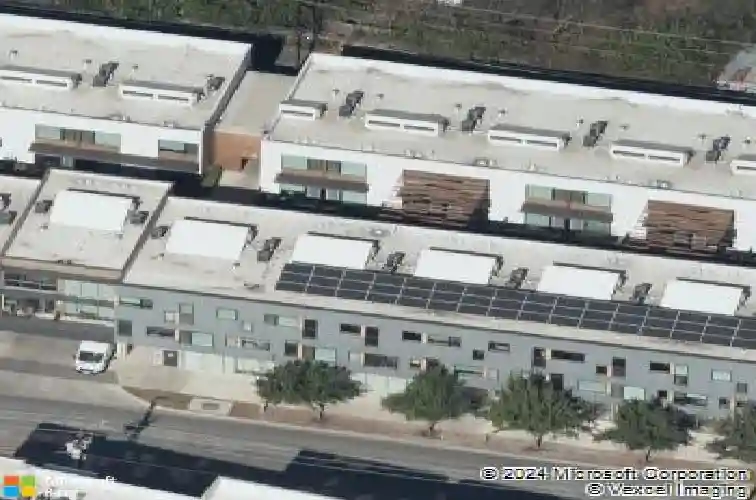 2002 e 7th st
                                ,Unit 220, austin,  TX 78702