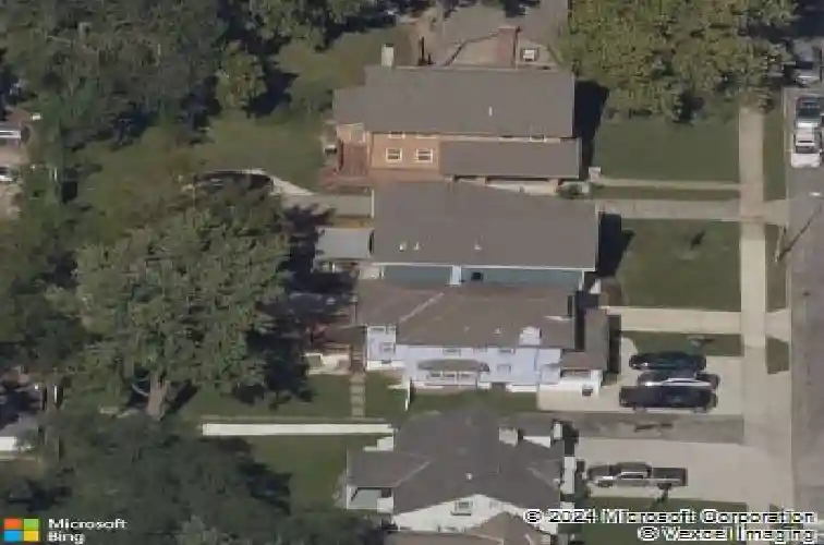 5420 tracy ave, kansas city,  MO 64110