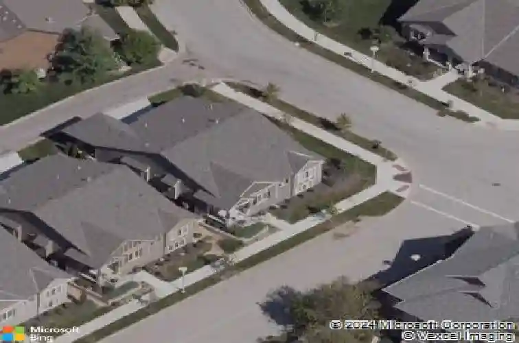 8554 barstow, lenexa,  KS 66219