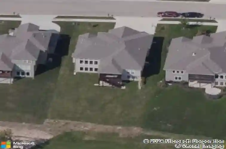 7330 nw forest lakes dr, kansas city,  MO 64152