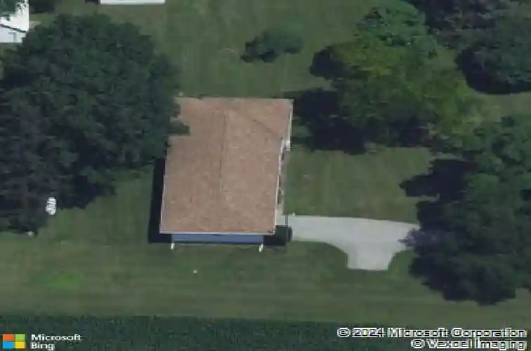 910 oak dr, palo,  IA 52324