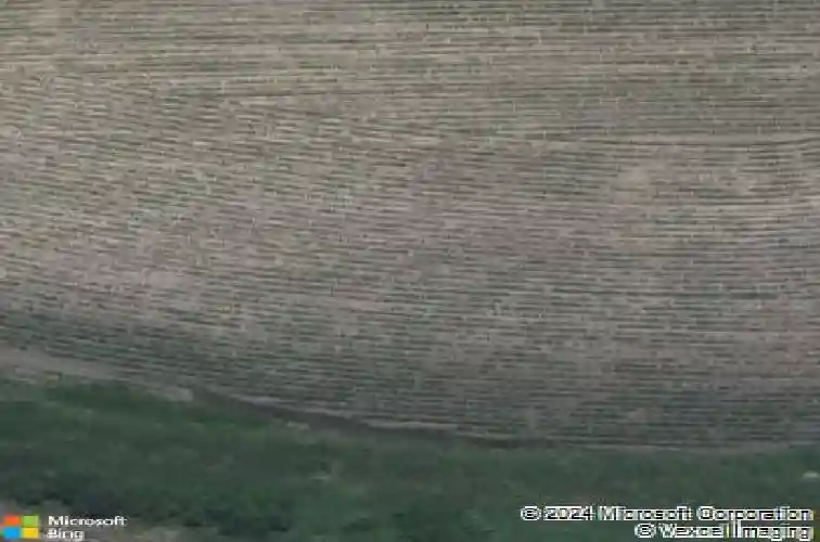 2583 carolyn dr, hiawatha,  IA 52233