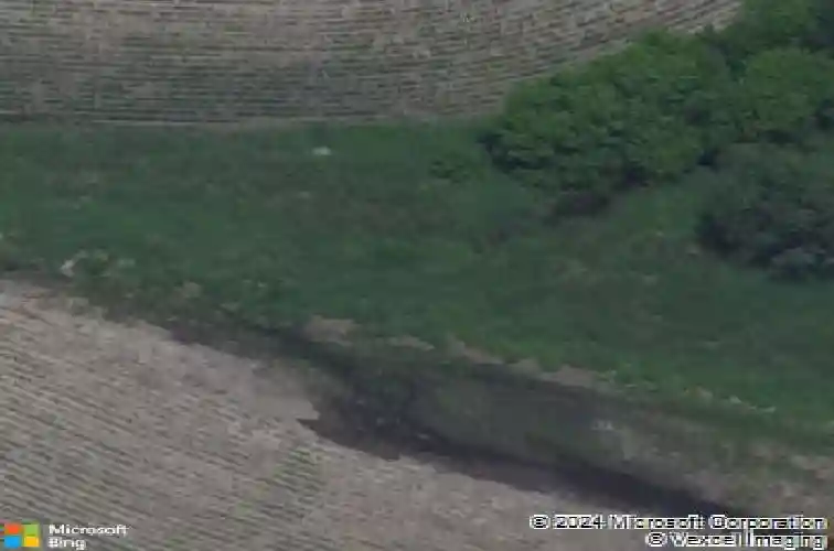 2474 chloe ln, hiawatha,  IA 52233