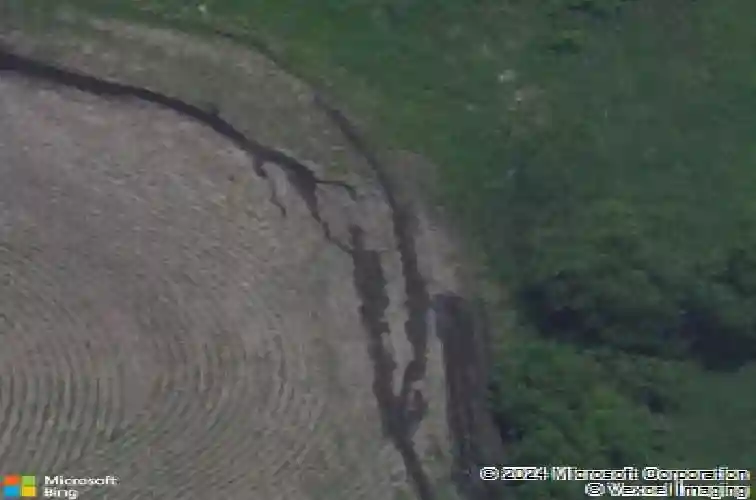 2461 chloe ln, hiawatha,  IA 52233