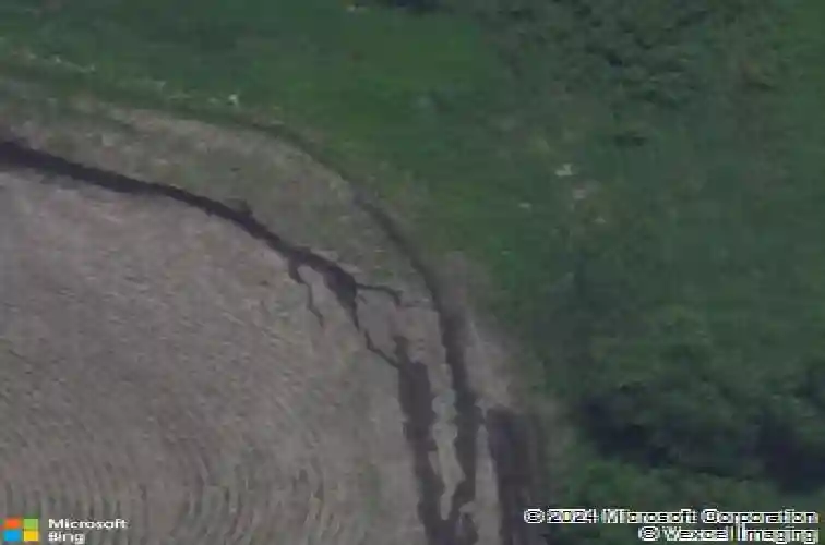 2463 chloe ln, hiawatha,  IA 52233