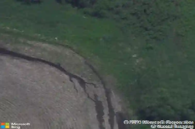 2465 chloe ln, hiawatha,  IA 52233