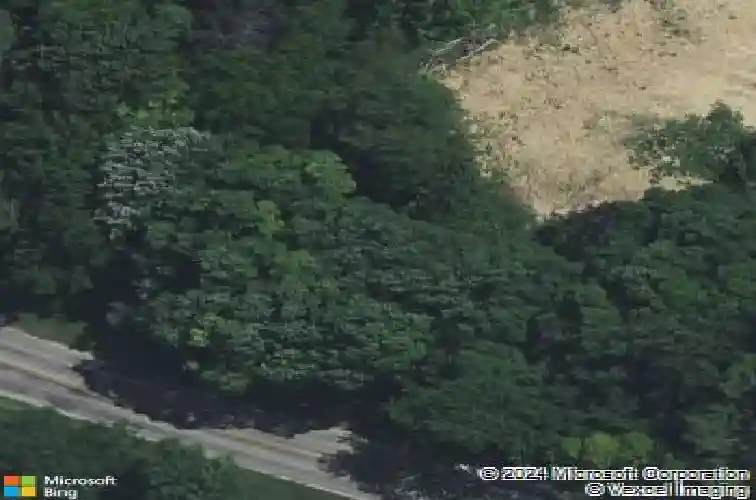 2225 sierra cir ne, cedar rapids,  IA 52402