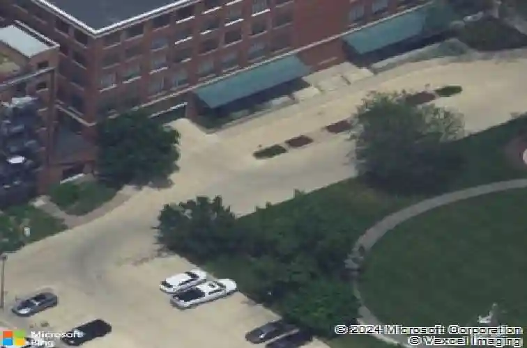 905 3rd st se #305, cedar rapids,  IA 52401