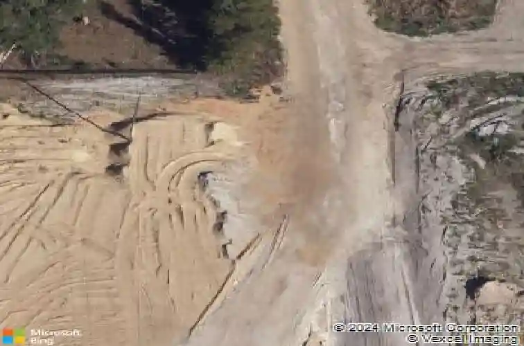  the villages,  FL 32163