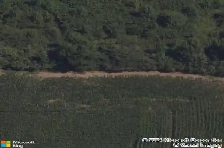 9011 n poplar avenue, kansas city,  MO 64156