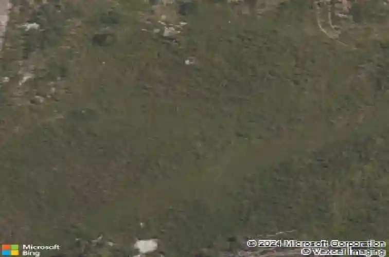 9037 n monroe ave, kansas city,  MO 64156