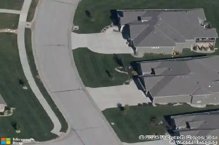 1600 ne park springs ter, lees summit,  MO 64064