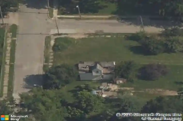 705 spruce ave, kansas city,  MO 64124