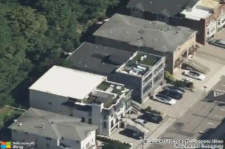 760b undercliff ave, edgewater,  NJ 07020