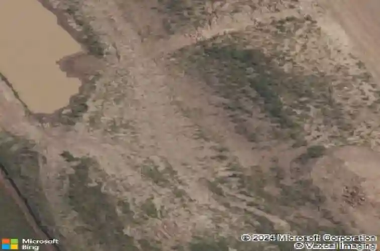 8520 n booth ave, kansas city,  MO 64157