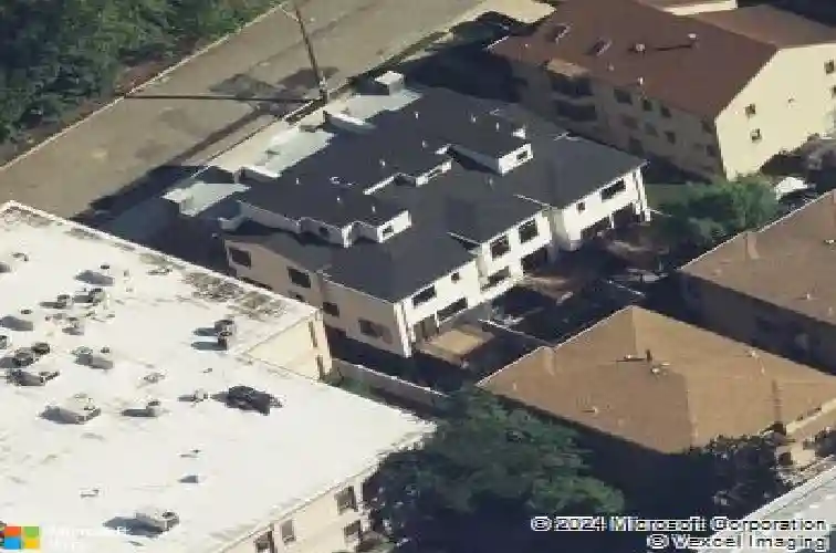 1406 14th st, fort lee,  NJ 07024