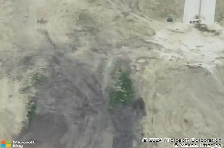 2432 roycroft aly, marion,  IA 52302