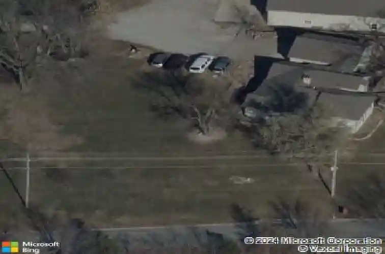 1955 birmingham rd, liberty,  MO 64068