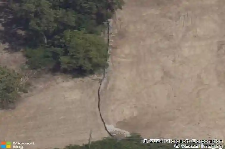 7600 n sycamore ave, kansas city,  MO 64158