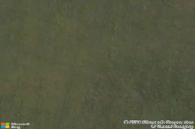 9225 n poplar ave, kansas city,  MO 64156