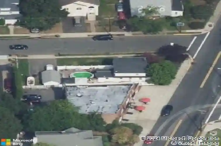 6 levitt ave, bergenfield,  NJ 07621