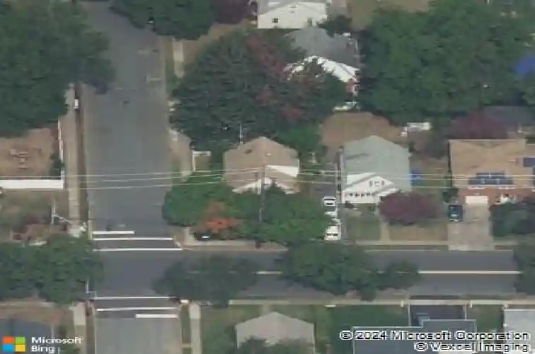 111 n queen st, bergenfield,  NJ 07621
