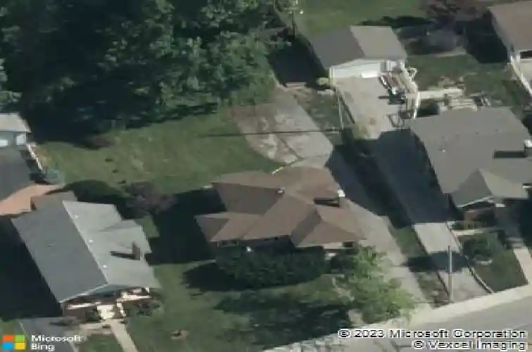 24 s 95th st, belleville,  IL 62223