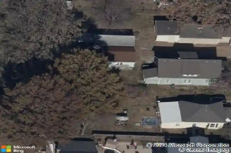 1126 s pearl st, independence,  MO 64050