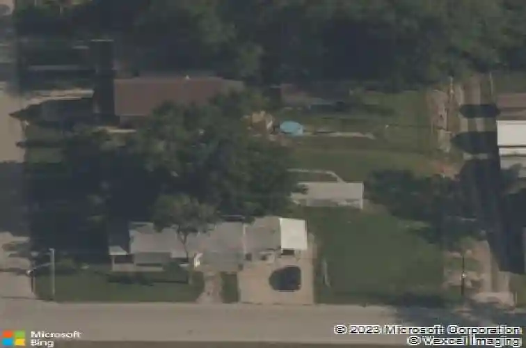 1227 s 41st st, kansas city,  KS 66106