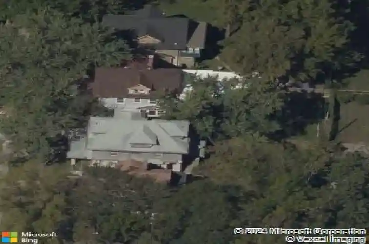 3533 virginia ave, kansas city,  MO 64109