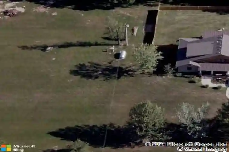 17492 evans rd, tonganoxie,  KS 66086