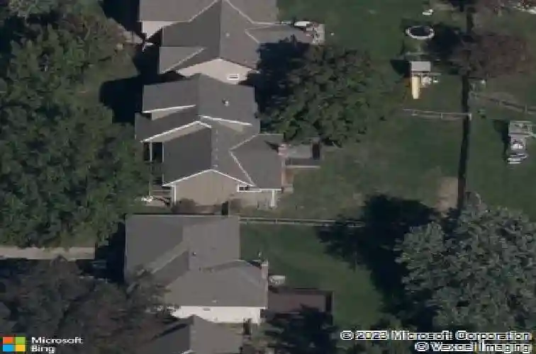 205 ne noeleen ln, lees summit,  MO 64086