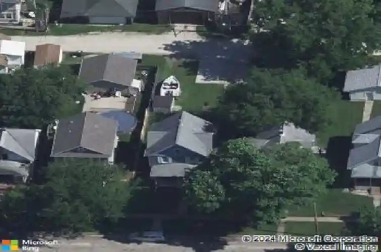 1512 6th ave se, cedar rapids,  IA 52403