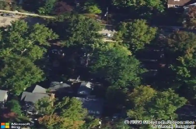 528 wyndham rd, teaneck,  NJ 07666